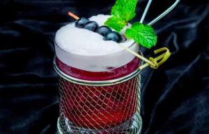 Bata Chowk SOCIAL, Drinks 1, Downtown Mirror WEEKLY