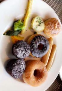 Cove The Bar- Radisson Blu Faridabad Downtown Mirror Weekly 8921