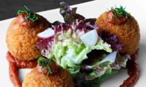 Scamorza Arancini