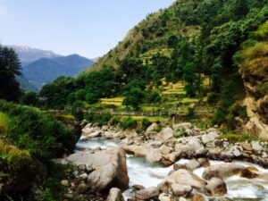 Tirthan Valley, Downtown Mirror Travel