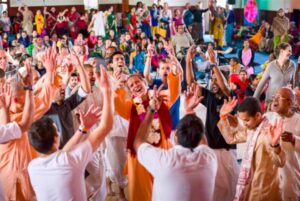 Gen Z and the Rise of Bhajan Clubbing: A Spiritual Remix for a New Generation